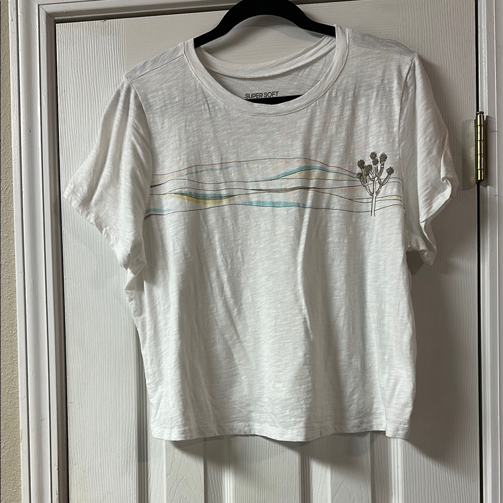 torrid White Short-Sleeve Tee with Pastel Line Graphic